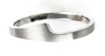 ARLÖS 18ct Gold Ring