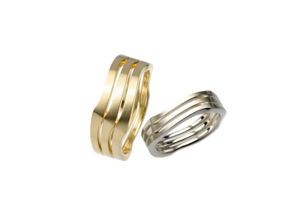 River 18ct Gold Ring